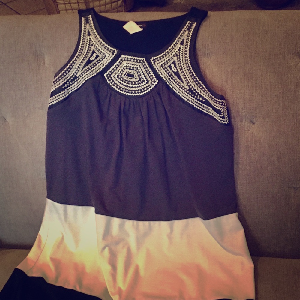 Black, white, gray color block dress size small